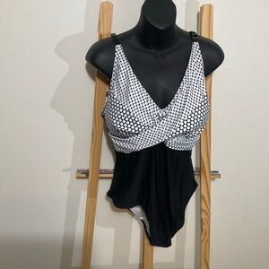 B2Prity women’s One piece Tummy Control swimsuit, size XXL